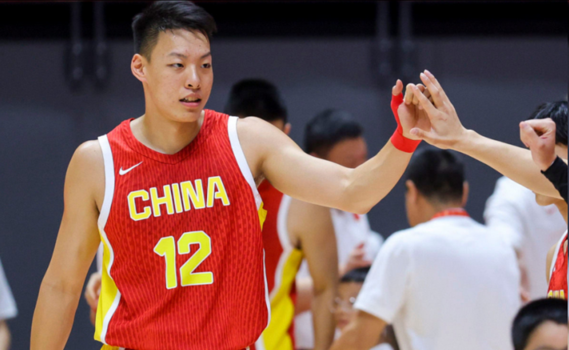 抢庄牛牛团队-这是郭士强选的年轻国手？2分2板+正负值最低，球迷：球商真不行