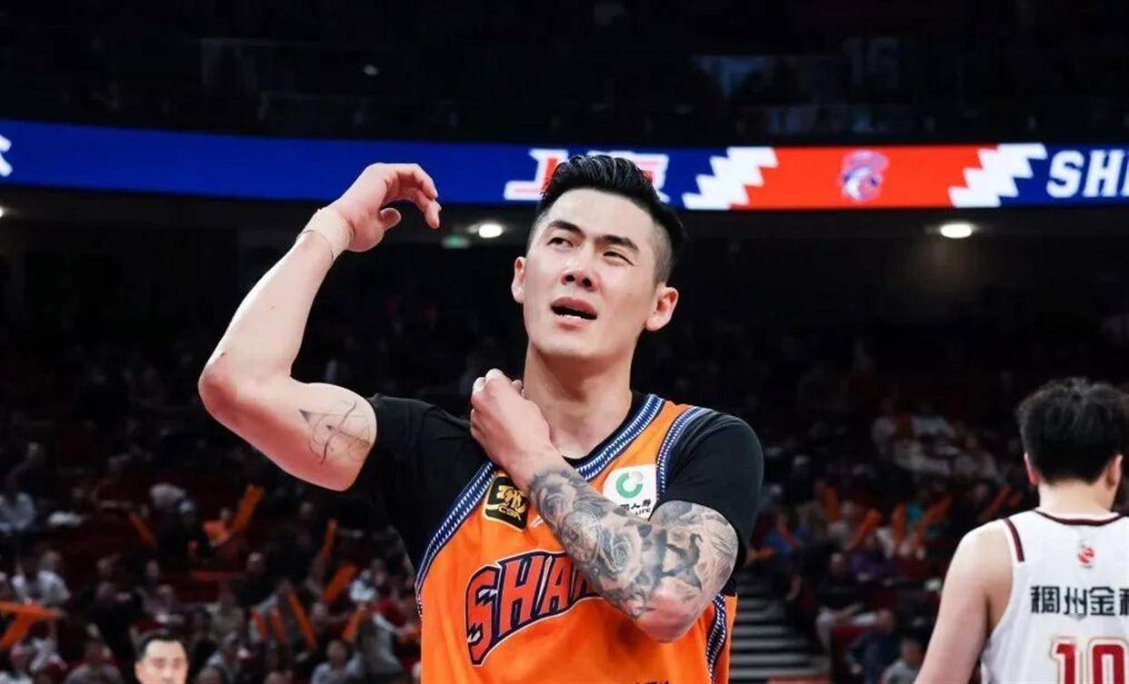 抢庄牛牛公司-CBA第一阶段，退步最大的4名球员