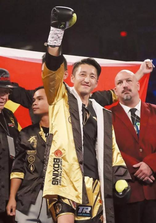 七年败光两亿！邹市明冉莹颖联合发文：2人最终还是迈出了这一步！|拳击|夫妻|拳馆|情怀|装修_新浪娱乐_新浪新闻